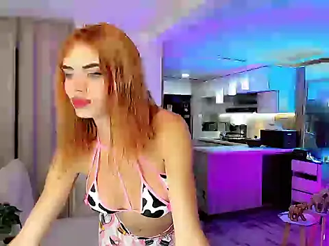 Amira BabyHot online show from May 15, 2:18 am