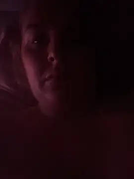 Snapshot of Maria3879 chatting on March 25, 8:48 pm Maria3879 online show from March 25, 8:48 pm