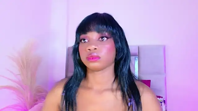 Snapshot of HannaMayers_ chatting on April 10, 4:28 am HannaMayers online show from April 10, 4:28 am