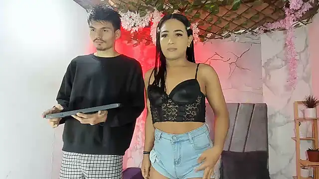 Nahomi hot 77 online show from August 1, 1:10 pm