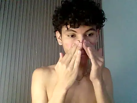 Snapshot of Samu_cint chatting on July 1, 8:52 pm Samu cint online show from July 1, 8:52 pm