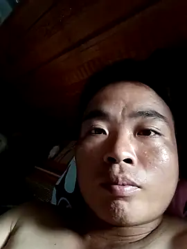 boy-pho- online show from March 28, 4:34 am