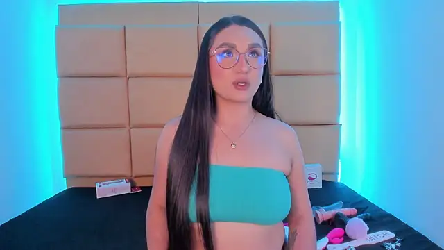 Kalessi cam online show from April 8, 10:10 pm