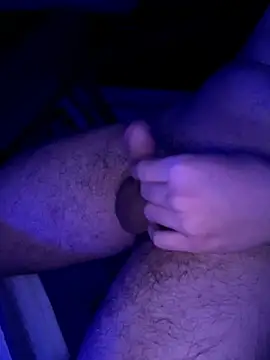 Foxmen9090 online show from April 12, 11:54 pm