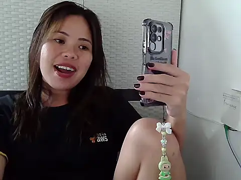 sweetciendy online show from May 16, 6:21 am