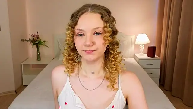 StaceyyJones online show from May 11, 10:21 am
