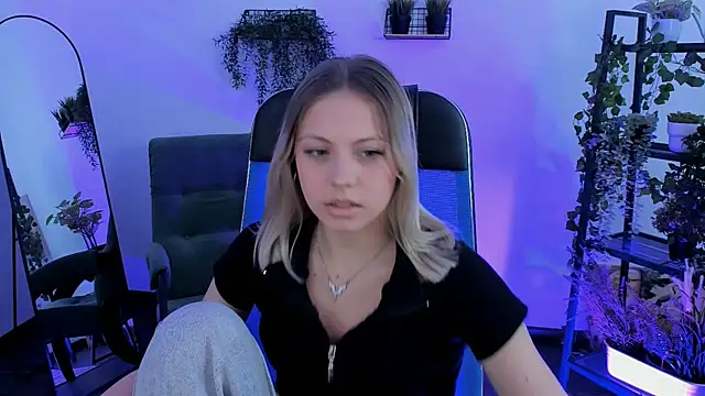 BlossomVibe online show from April 1, 10:27 am