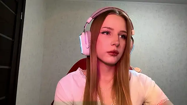 hikkiii online show from March 26, 2:33 pm