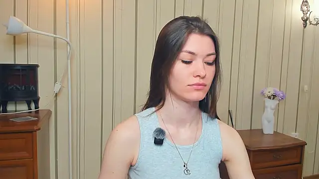 JulissaLipoma online show from March 27, 7:36 am