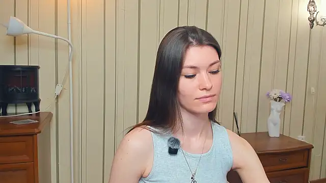 JulissaLipoma online show from March 27, 8:26 am