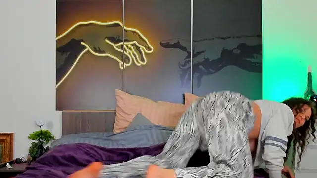 Snapshot of RubyIgnys chatting on March 18, 2:53 pm RubyIgnys online show from March 18, 2:53 pm