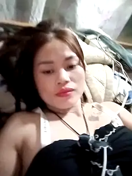 Eli18 online show from May 11, 11:24 pm