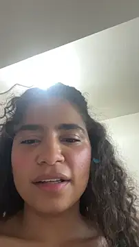 CinnamonRosa online show from March 31, 11:21 am