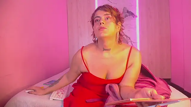 Kristy xx1 online show from May 15, 7:21 pm