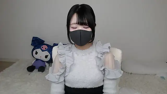 Snapshot of nanami_nyann chatting on March 22, 1:03 pm nanami nyann online show from March 22, 1:03 pm