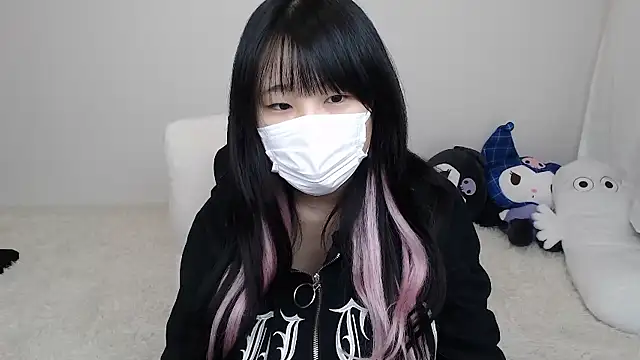 Snapshot of nanami_nyann chatting on March 28, 3:22 pm nanami nyann online show from March 28, 3:22 pm