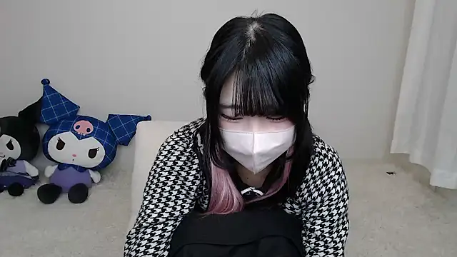 Snapshot of nanami_nyann chatting on April 8, 12:38 pm nanami nyann online show from April 8, 12:38 pm