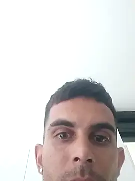 Dereckrose23 online show from April 3, 9:57 pm