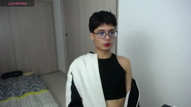 ronald maximo19 online show from April 1, 3:51 am