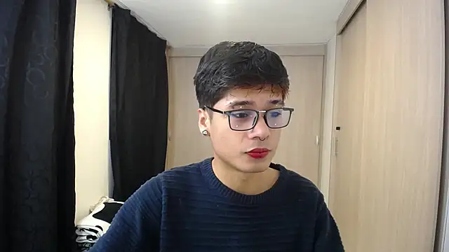 ronald maximo19 online show from April 3, 4:10 am