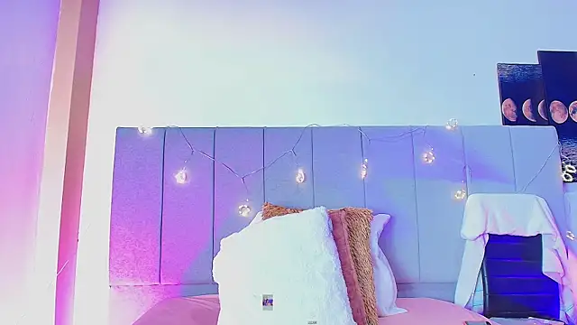 LiiaaGenner online show from March 24, 6:13 pm