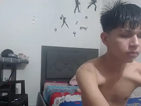 Snapshot of angel_scoott chatting on March 27, 10:04 am angel scoott online show from March 27, 10:04 am