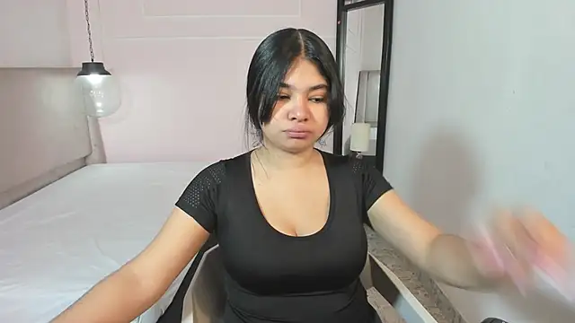 MilaHeat1 online show from May 8, 7:41 pm