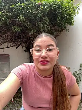 Snapshot of HAILYSTONE chatting on March 30, 7:59 pm HAILYSTONE online show from March 30, 7:59 pm