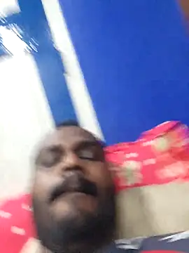 Snapshot of singletamilguy chatting on March 23, 10:25 pm singletamilguy online show from March 23, 10:25 pm