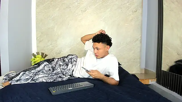 Matheoo-23 online show from April 4, 7:44 pm