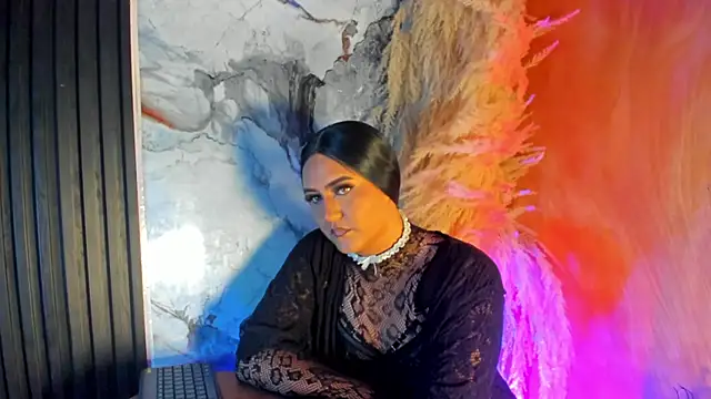 Zoe living online show from March 24, 1:49 pm