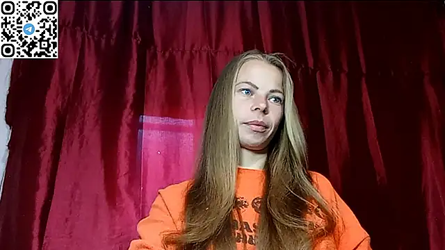 Snapshot of SilentPassion567 chatting on April 24, 11:01 am SilentPassion567 online show from April 24, 11:01 am