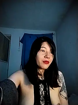 Snapshot of Moon_Thompson chatting on March 28, 8:19 pm Moon Thompson online show from March 28, 8:19 pm