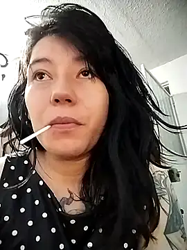 Snapshot of Moon_Thompson chatting on March 29, 10:32 pm Moon Thompson online show from March 29, 10:32 pm