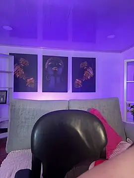 Snapshot of linda_norris_ chatting on March 27, 7:02 pm linda norris online show from March 27, 7:02 pm