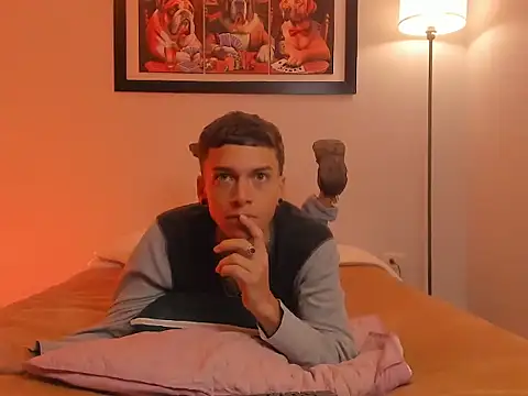 Noahh Saky online show from March 31, 4:02 am