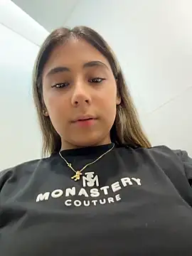 MelodyRey   online show from May 13, 10:17 pm