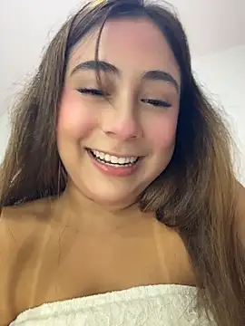 MelodyRey   online show from July 10, 12:59 am