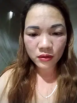 Snapshot of sfgggg1111 chatting on March 25, 3:01 am sfgggg1111 online show from March 25, 3:01 am