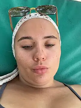 Mrs Lust online show from April 1, 6:25 am