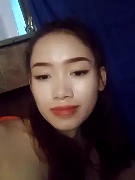 Snapshot of lovelybabyxx chatting on March 22, 7:01 am lovelybabyxx online show from March 22, 7:01 am