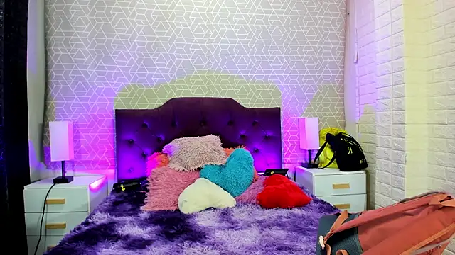 Snapshot of SofiiaCutee chatting on June 26, 2:38 am SofiiaCutee online show from June 26, 2:38 am