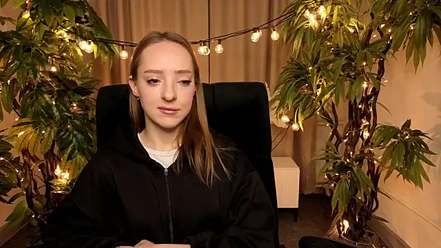 GertrudeWilson online show from March 23, 8:51 am