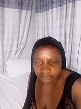 BabeThandi online show from March 28, 5:45 pm