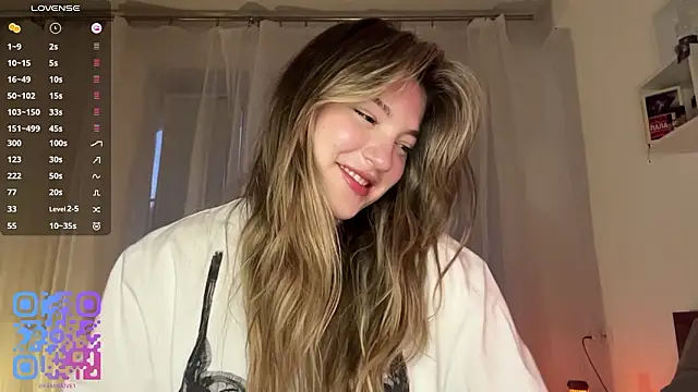 1Kellynaive online show from March 29, 4:07 pm