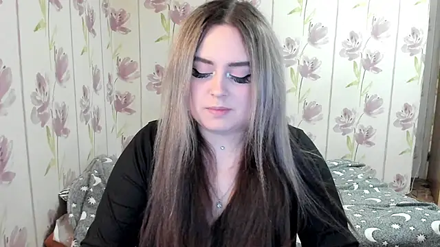 Snapshot of Agathameoww chatting on April 29, 8:04 pm Agathameoww online show from April 29, 8:04 pm
