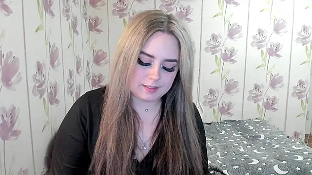 Snapshot of Agathameoww chatting on May 9, 10:59 pm Agathameoww online show from May 9, 10:59 pm