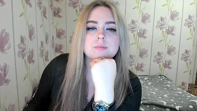 Snapshot of Agathameoww chatting on May 16, 9:35 pm Agathameoww online show from May 16, 9:35 pm