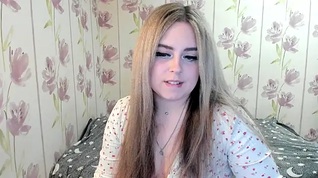 Snapshot of Agathameoww chatting on May 23, 10:03 pm Agathameoww online show from May 23, 10:03 pm