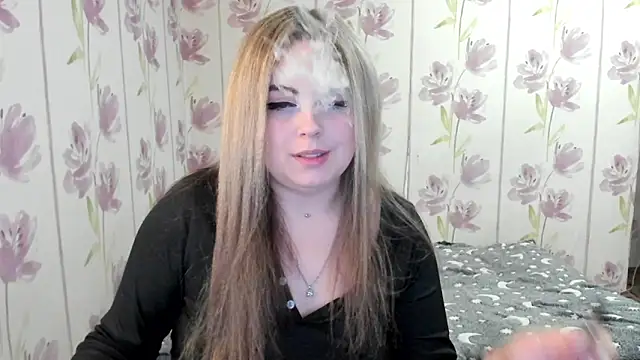 Snapshot of Agathameoww chatting on June 2, 10:01 pm Agathameoww online show from June 2, 10:01 pm